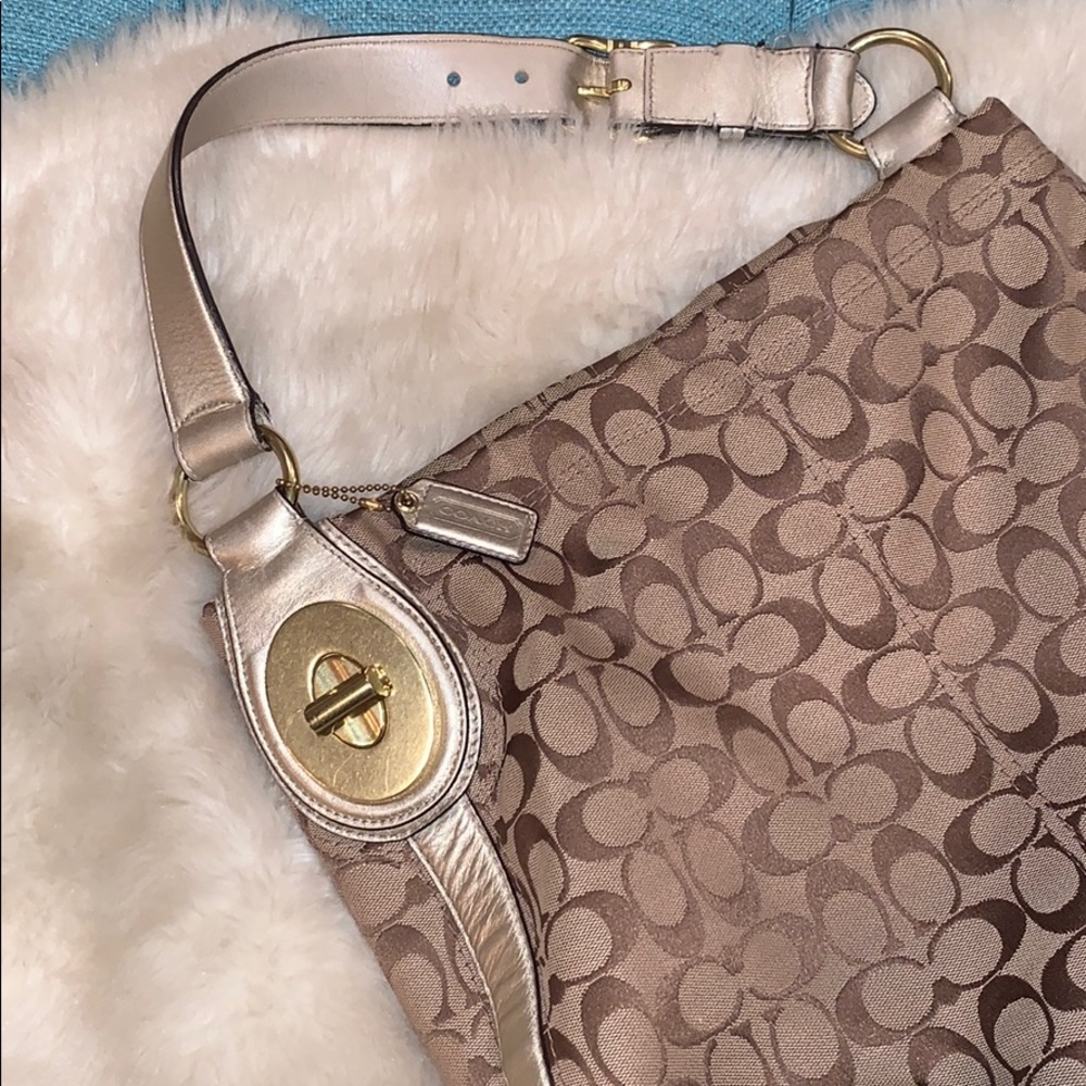 Tan coach with gold/champagne shoulder strap - Picture 3 of 5